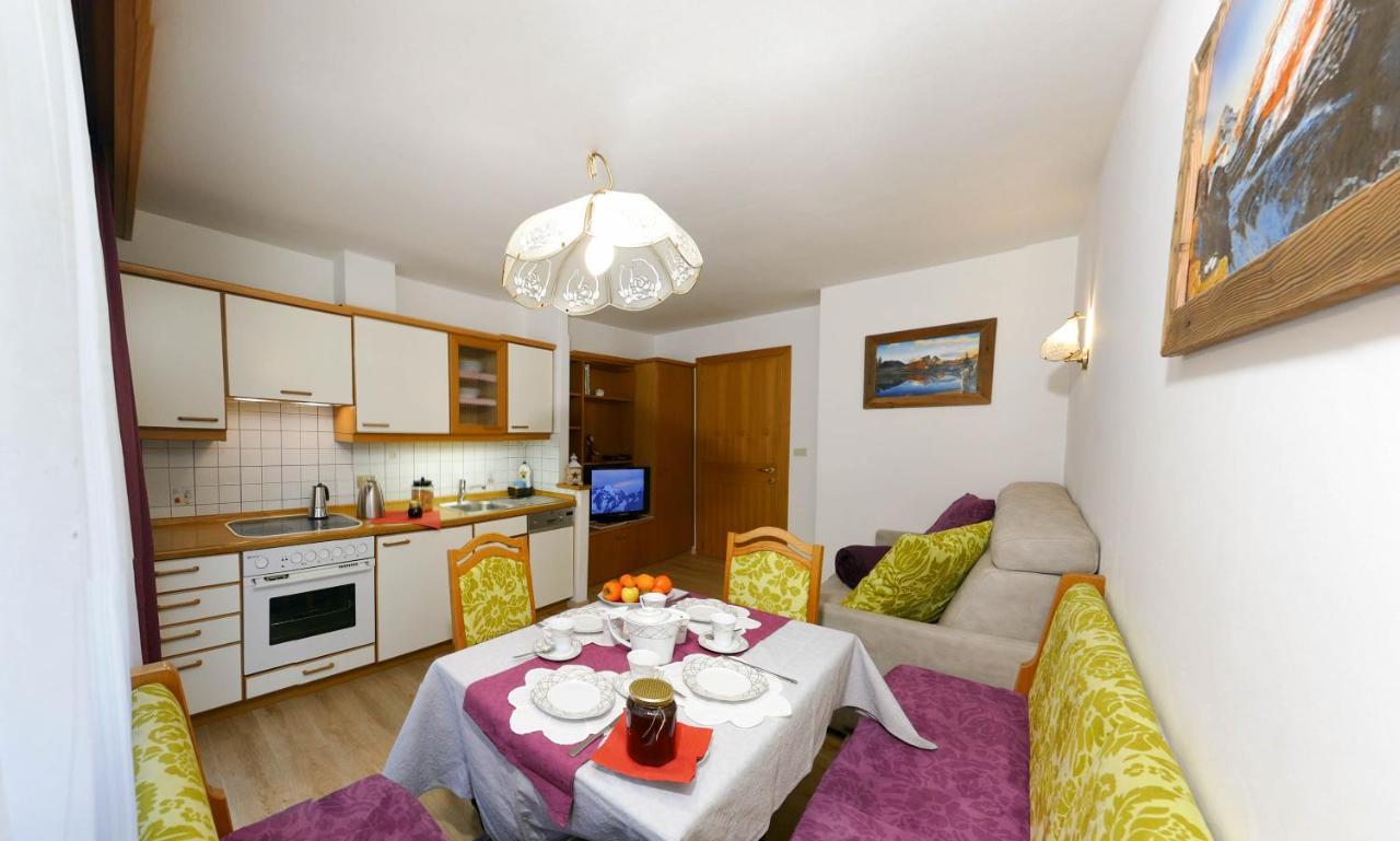 Villa Artic Apartments Кампитело ди Фаса Екстериор снимка