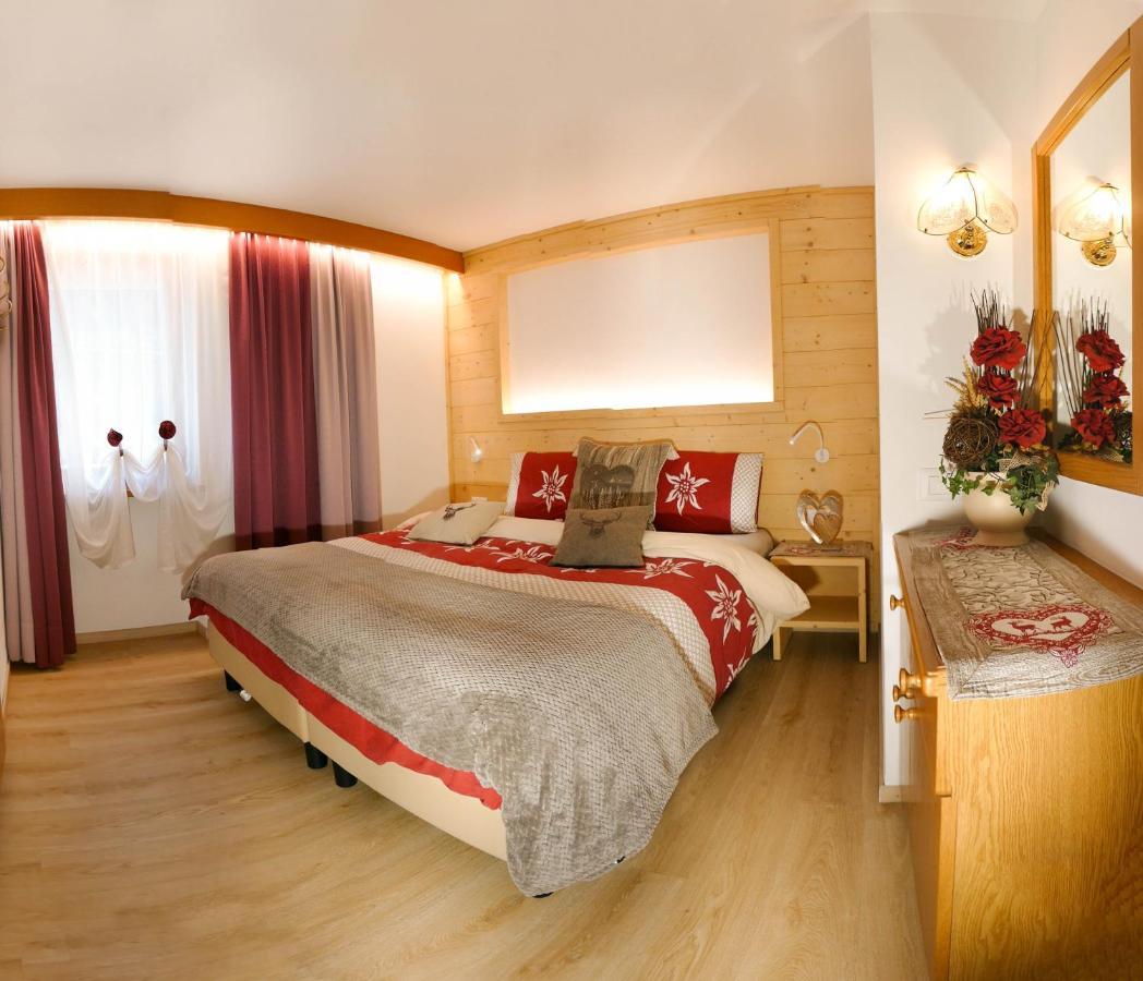 Villa Artic Apartments Кампитело ди Фаса Екстериор снимка