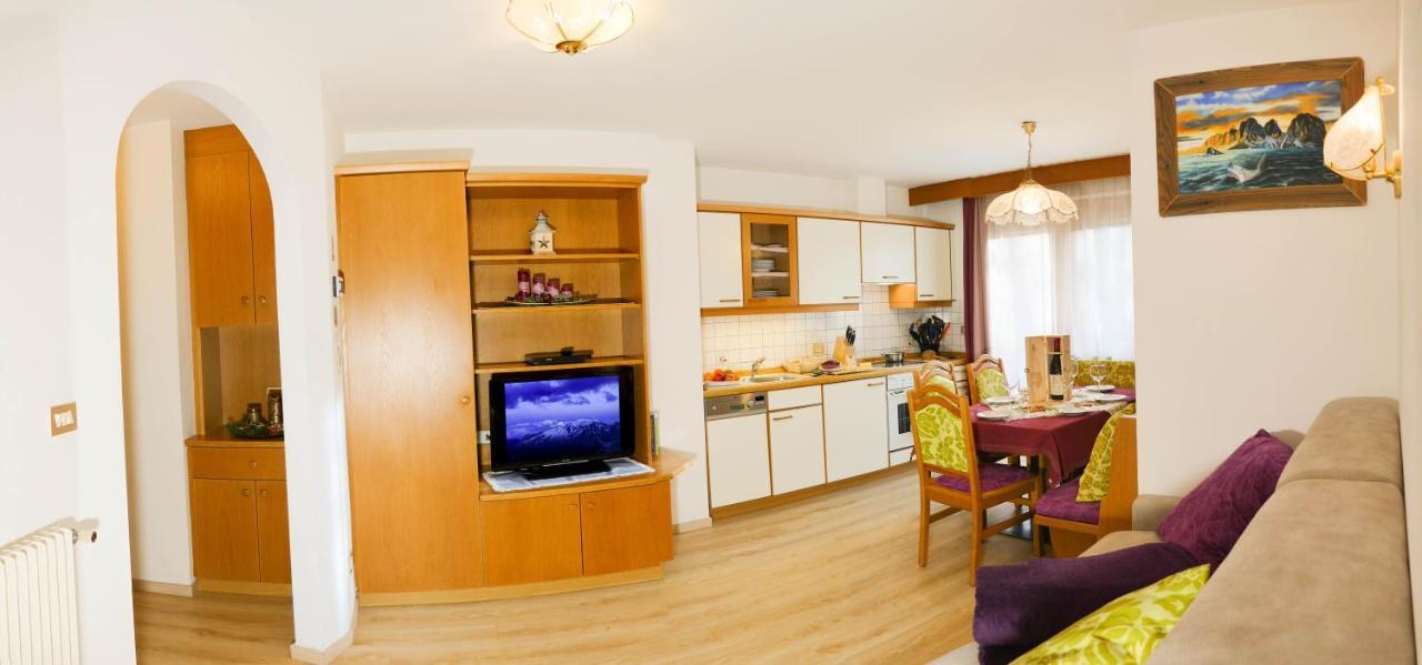Villa Artic Apartments Кампитело ди Фаса Екстериор снимка