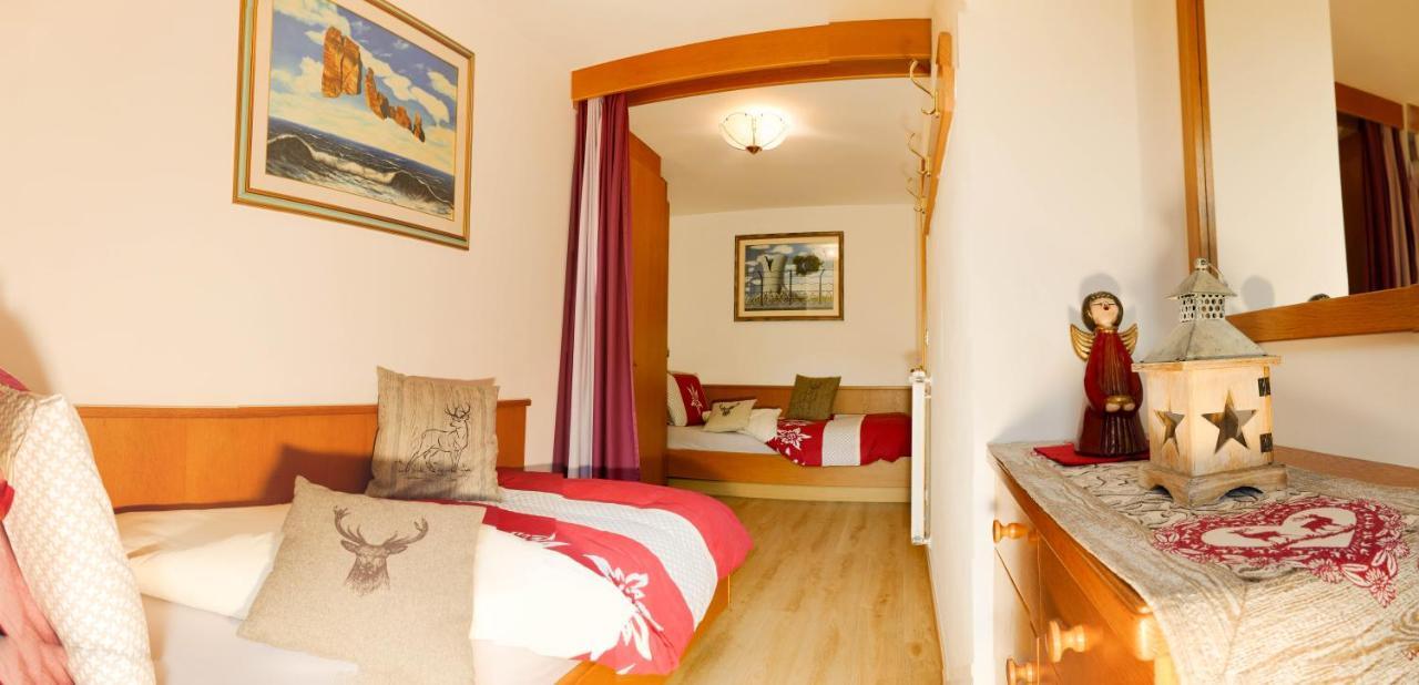 Villa Artic Apartments Кампитело ди Фаса Екстериор снимка