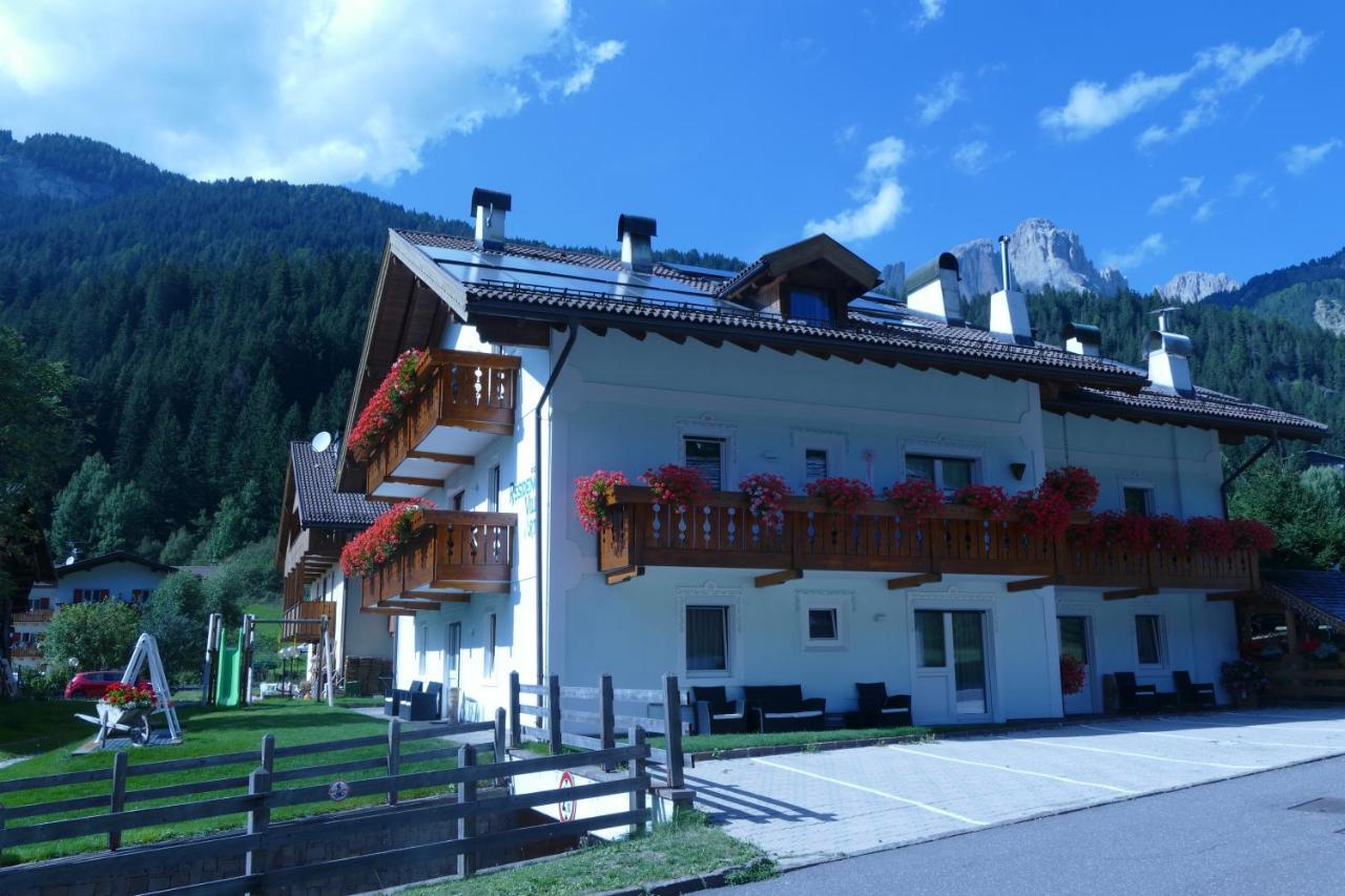 Villa Artic Apartments Кампитело ди Фаса Екстериор снимка